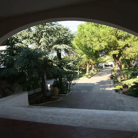 Bed and Breakfast Lecce Guesthouse Λέτσε
