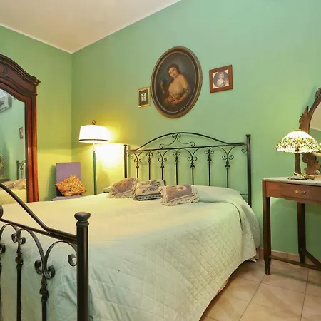 Bed and Breakfast Lecce Guesthouse Λέτσε